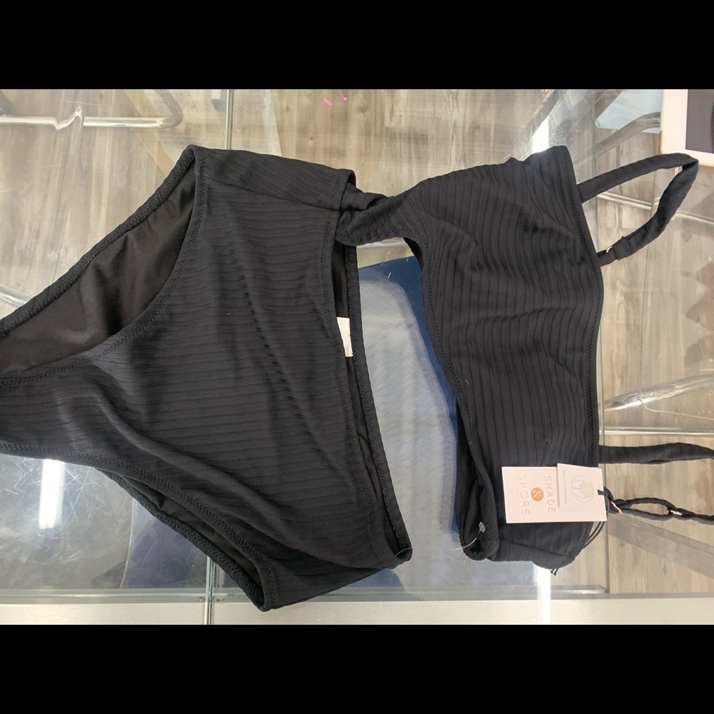black one piece swimsuit